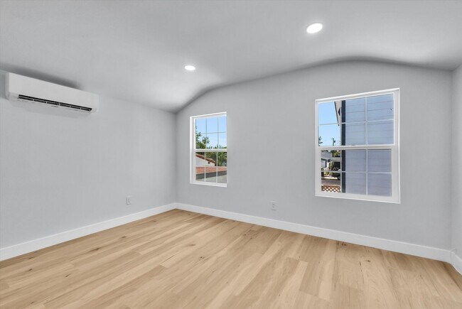 Building Photo - Newly Renovated Studio Home in the Heart of Downtown Fullerton with New Roof
