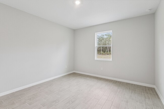 Building Photo - 393 Marion Oaks Golf Rd