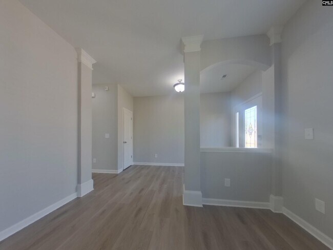 Building Photo - 154 Greenbank Dr