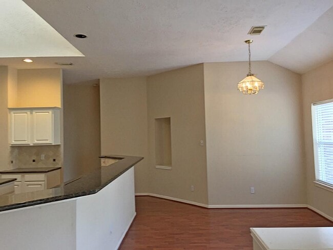 Building Photo - 7411 Orchard Hills Ln