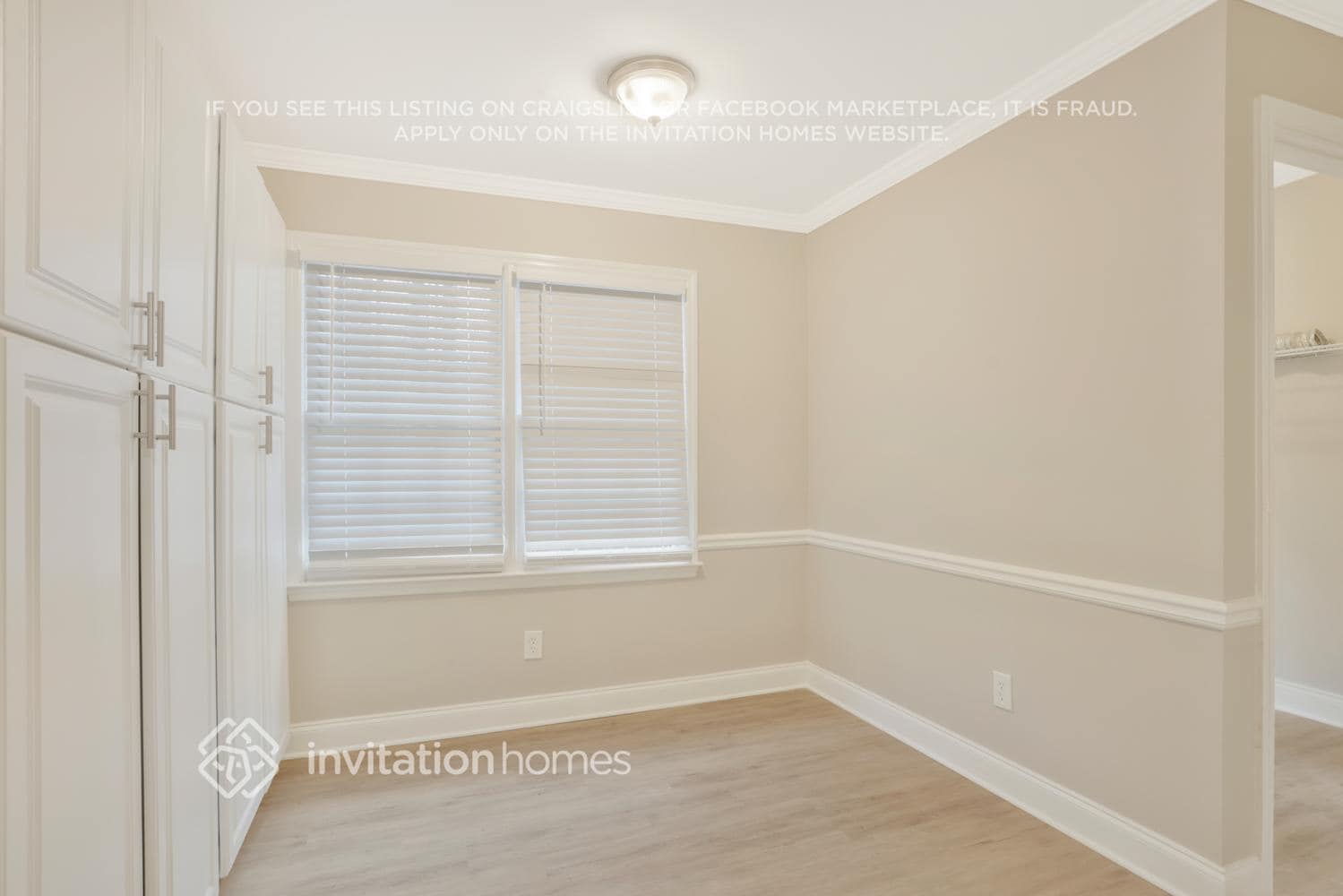 Building Photo - 2847 Bentwood Dr