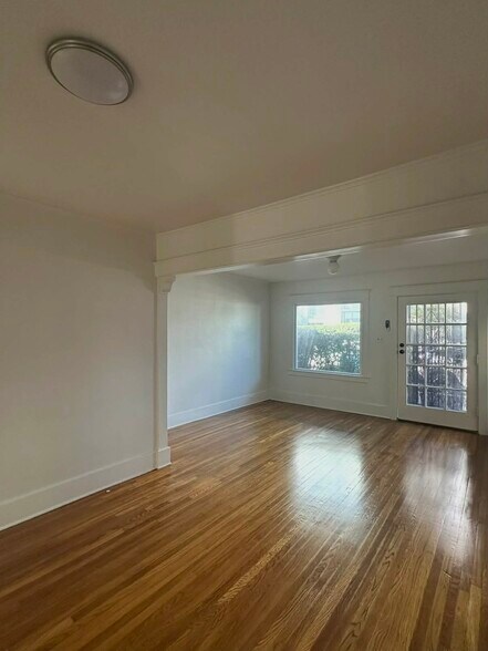 Dining room - 1218 Myra Ave