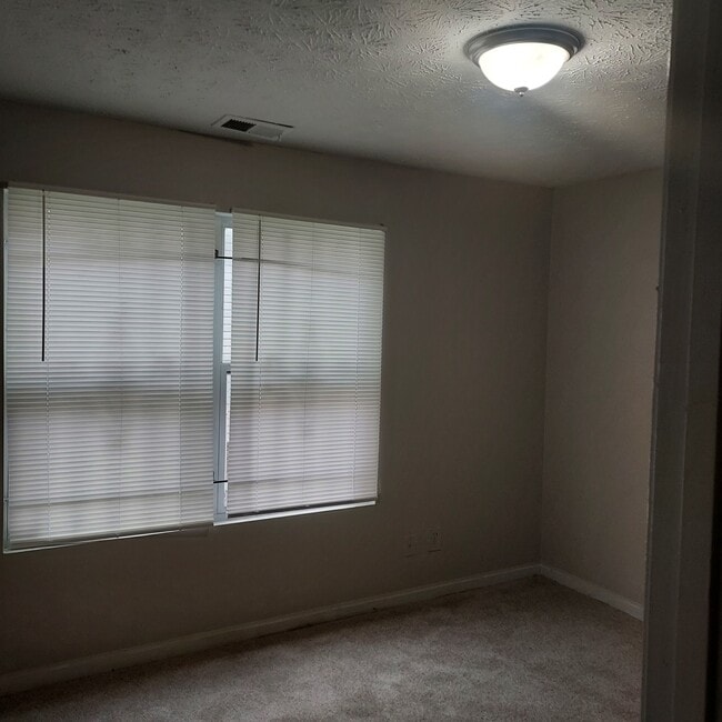 Building Photo - 3101 Waldrop Pl