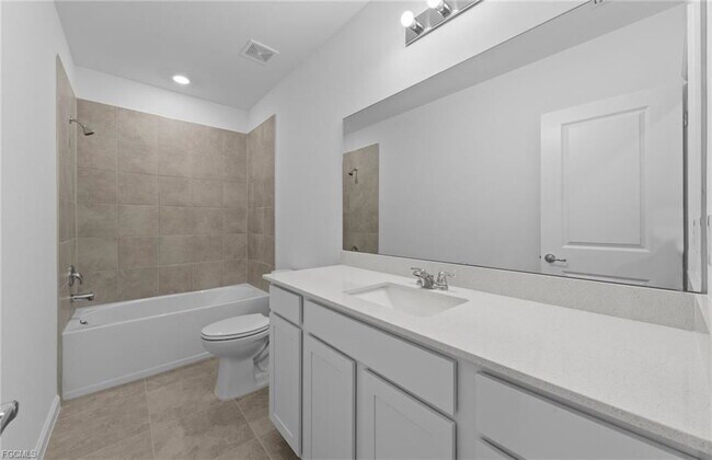 Building Photo - 1587 Lake Jessup Cir