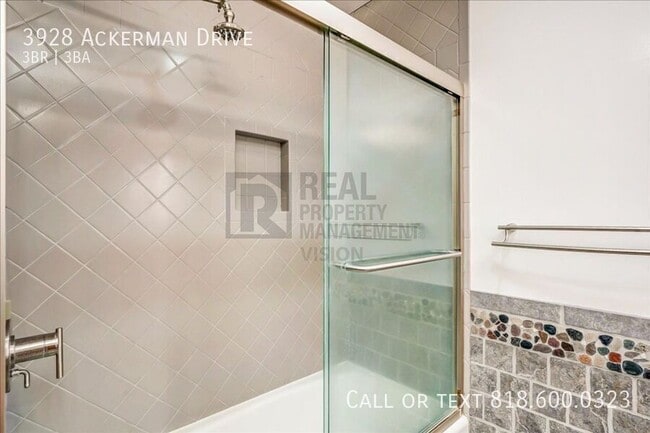 Building Photo - 3928 Ackerman Dr