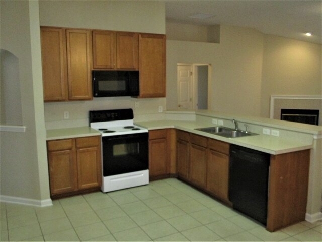 Building Photo - 3748 Juliet Leia Cir S