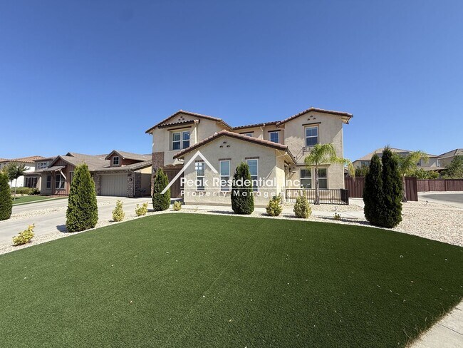 Building Photo - 3535 Heron Ct