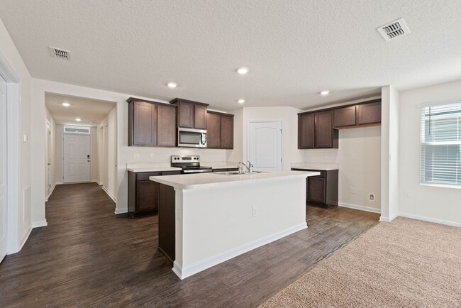 Building Photo - BRAND NEW HOME in Yulee!