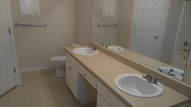 Building Photo - Jaimee Leigh Dr. 4851