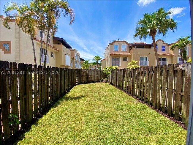 Building Photo - 390 NW 86th Ct