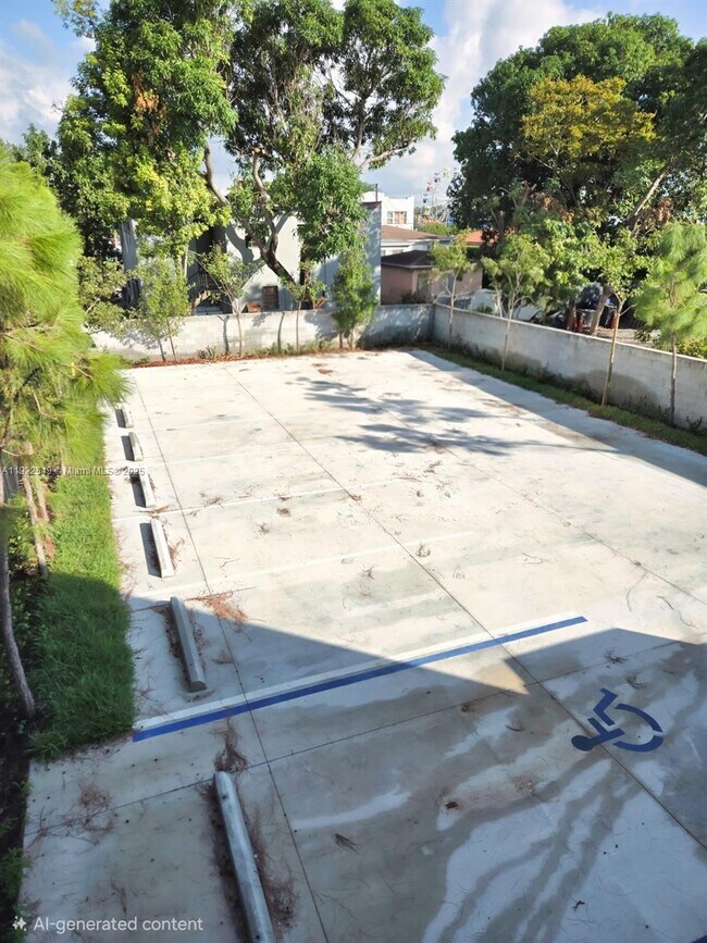 Building Photo - 753 NW 30th St