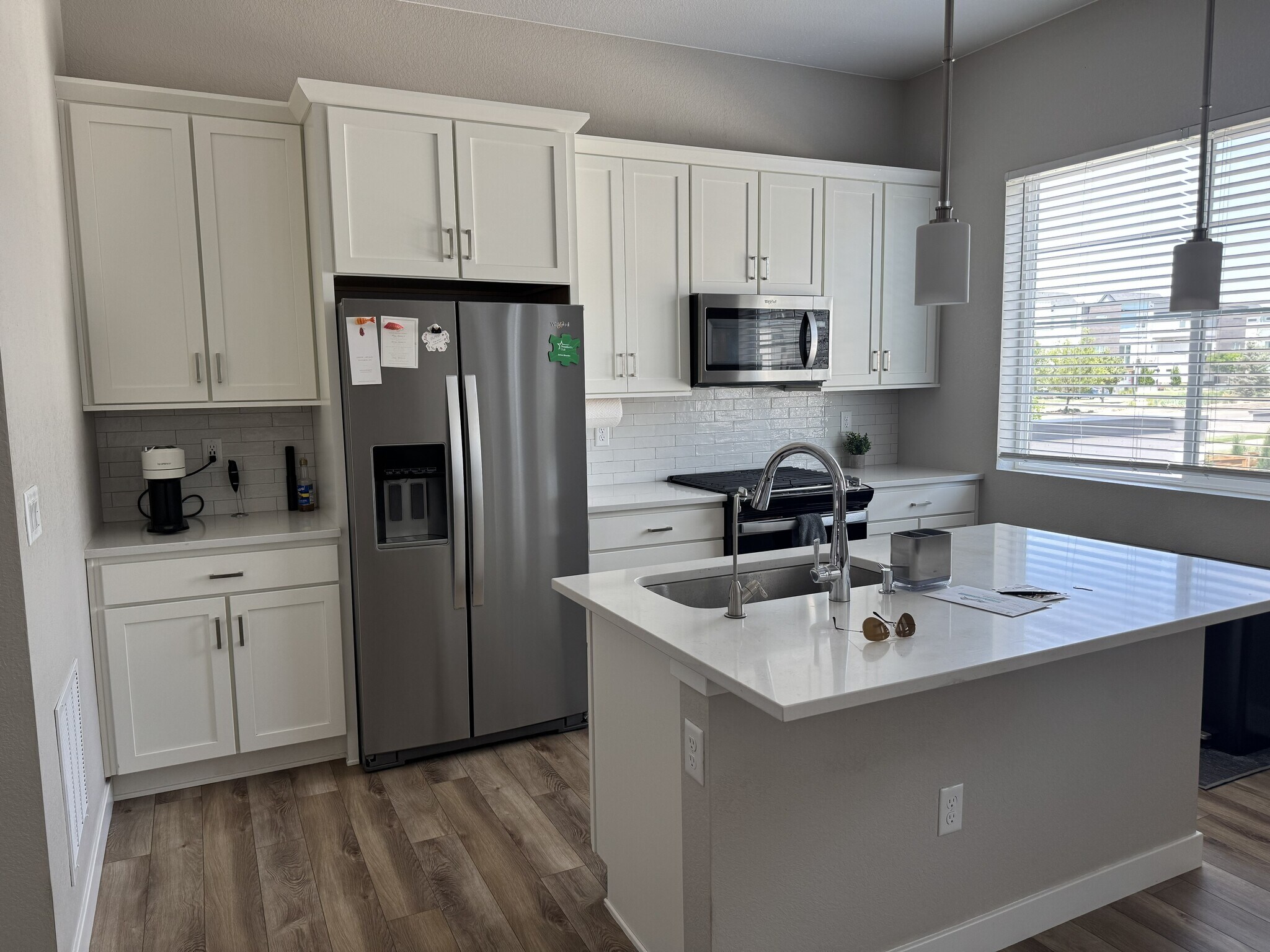 Building Photo - 1566 W 67th Dr