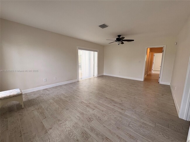 Building Photo - 7940 SW 139th Ter