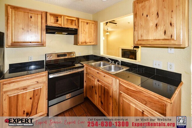 Building Photo - 3-Bedroom Home with a Big Backyard in Kill...