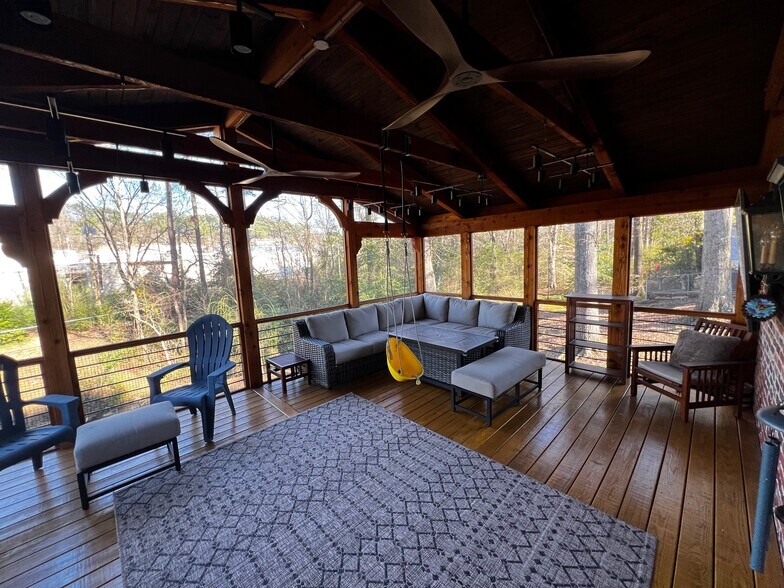 Building Photo - 3024 Whispering Pines Cir