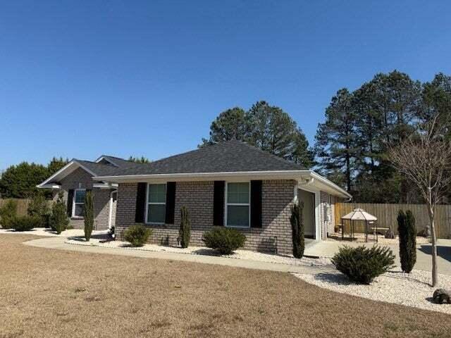 Building Photo - 1215 Seagrove Dr