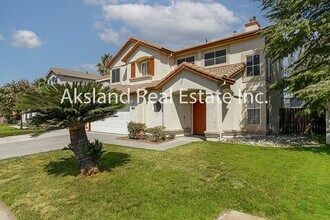 Building Photo - Manteca