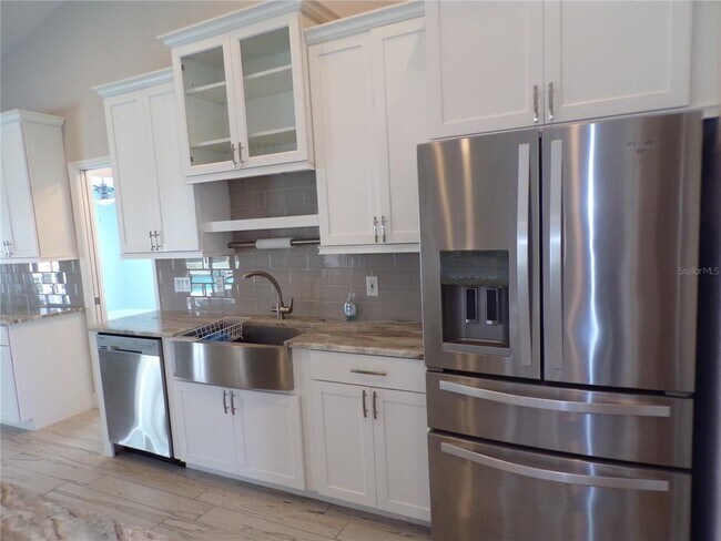 Building Photo - 4942 Ariton Rd