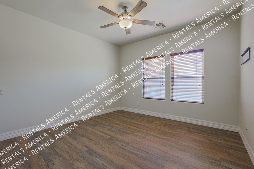 Building Photo - 21821 E Gold Canyon Dr
