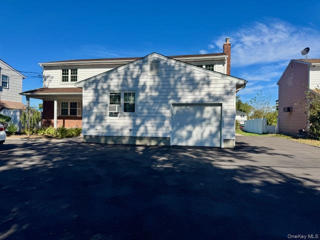 Building Photo - 648 Old Country Rd