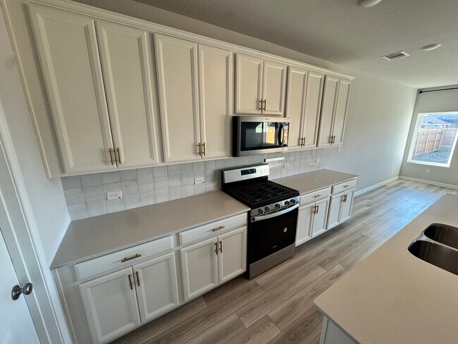 Building Photo - 13108 Chapala Wy