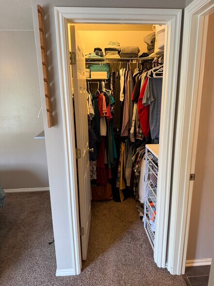 Building Photo - 1227 Riverside Ave