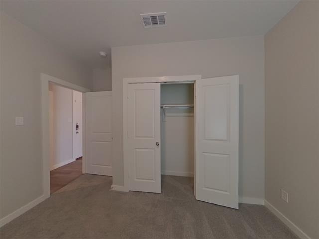 Building Photo - 8120 Brookhaven Dr