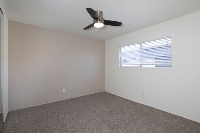 Building Photo - OPEN HOUSE: 11/16 10AM-12PM ~ 1BR at a Gre...