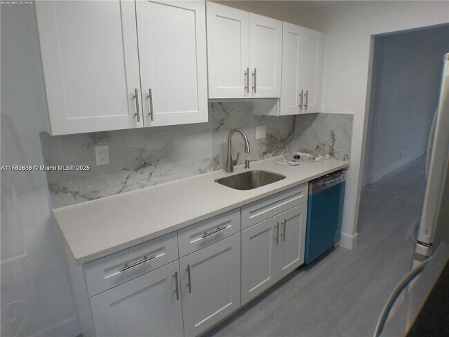 Building Photo - 2601 NW 48th Terrace