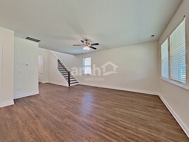 Building Photo - 13009 Wishsong Ct