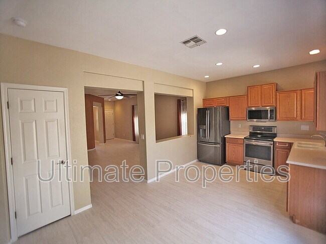 Building Photo - 12916 W Crittenden Ln