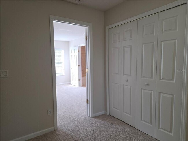 Building Photo - 16661 Cedar Crest Dr
