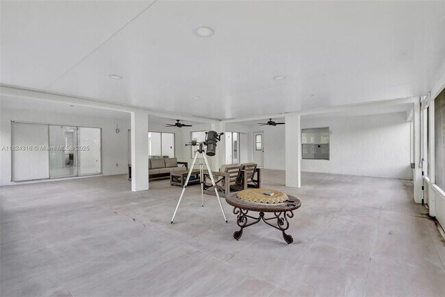 Building Photo - 17084 33rd Rd N