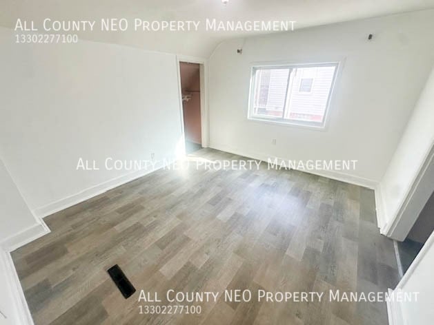 Building Photo - 680 Sumner St