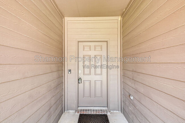 Building Photo - 15348 Timber Preserve Ln