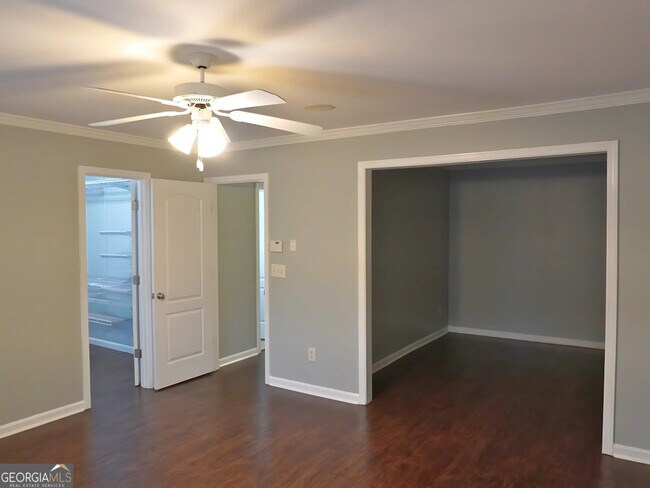 Building Photo - 2104 Waterleaf Dr