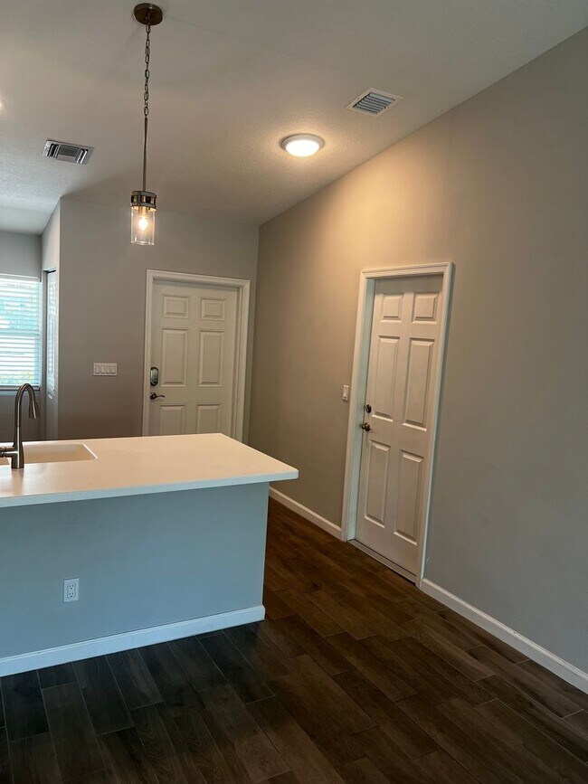 Building Photo - CHARMING 3 BEDROOM, 2 BATH HOME BUILT IN 2022 IN EAST STUART