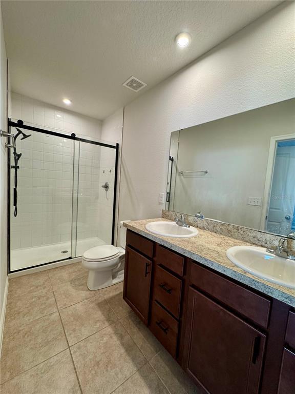 Building Photo - 217 Fiddlewood Ct