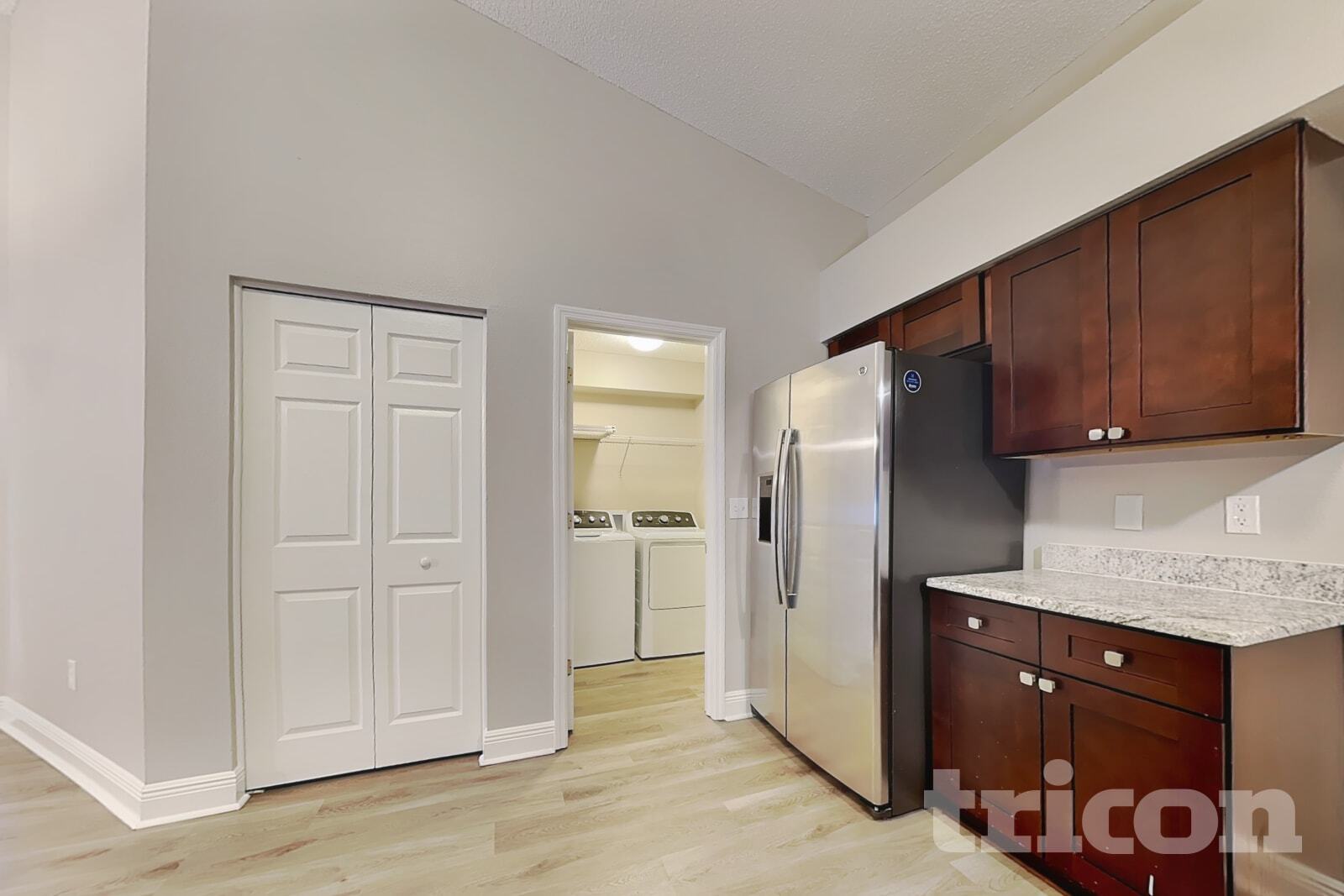 Building Photo - 13309 Beechberry Dr