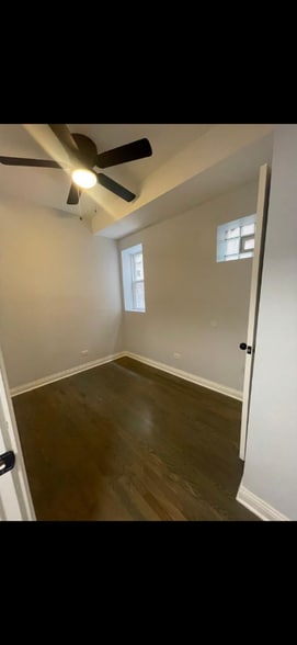 Building Photo - 7240 S Cornell Ave