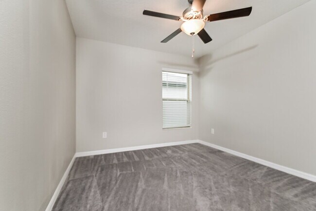 Building Photo - 5423 Rainwood Meadows Dr