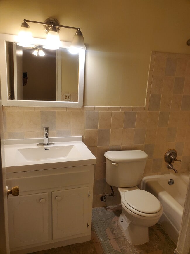 Master Bath - 3559 Old Chamblee Tucker Rd