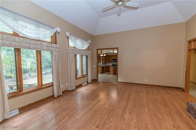 Building Photo - 7264 Forestwood Dr