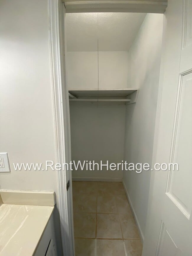 Building Photo - Charming Newly Renovated 3bd/ 2ba/ Gorgeou...