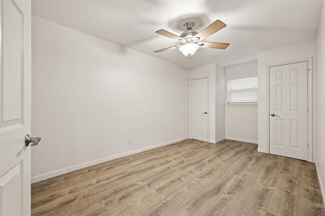Building Photo - 4306 Avenue A