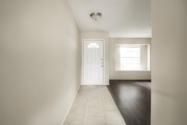 Building Photo - 6019 Spellman Rd