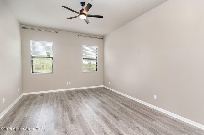 Building Photo - 735 Lanai Cir