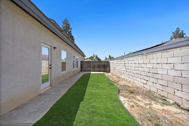 Building Photo - 9814 Autumn Serenade Ct