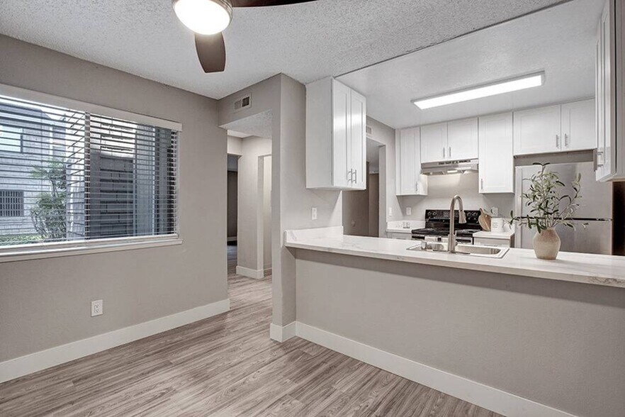 Reserve at Cadillac Apartments 37 Cadillac Dr Sacramento CA 95825