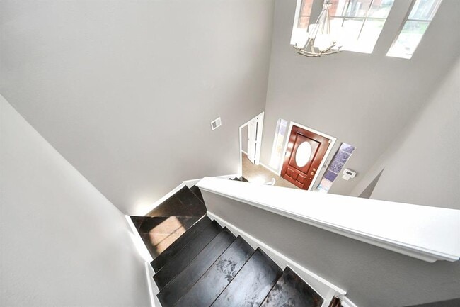 Building Photo - 5723 Whitemills Dr